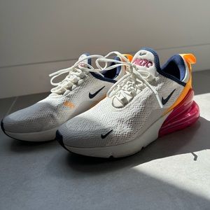 Nike Air Max 270 Laser Fuchsia (Women's) US size 6